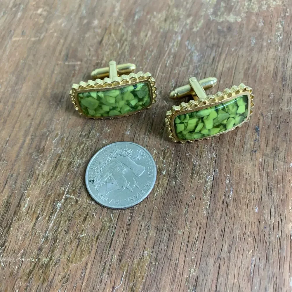Vintage Retro Gold Tone Green Vomit Resin Filigree‎ Detail Cufflinks Cuff Links